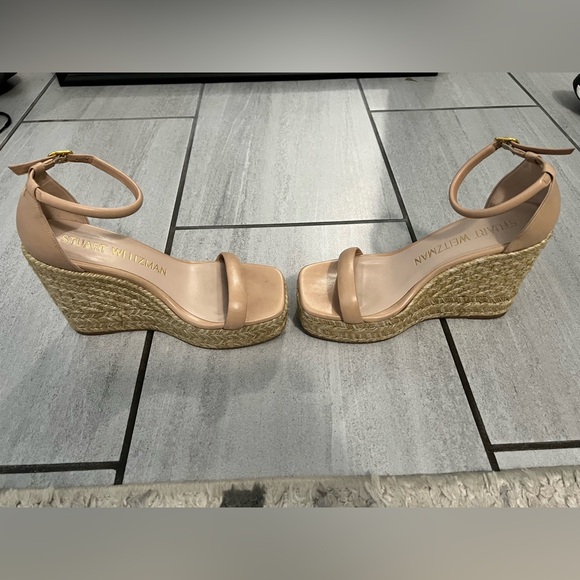Stuart Weitzman Nude Wedge Sandals - Picture 4 of 7